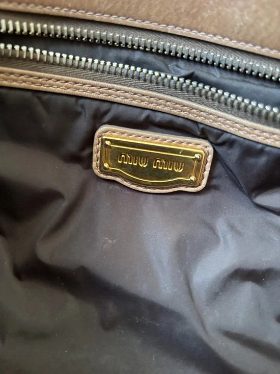 Miu Miu Tan Leather Double-Handle Tote with Front/Back Zip - Picture 5 of 16